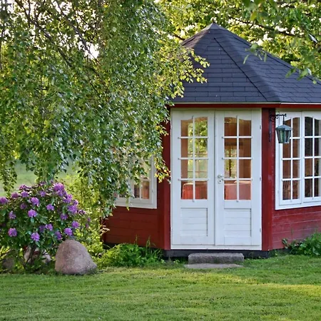 Myrholm Bed & Breakfast *
